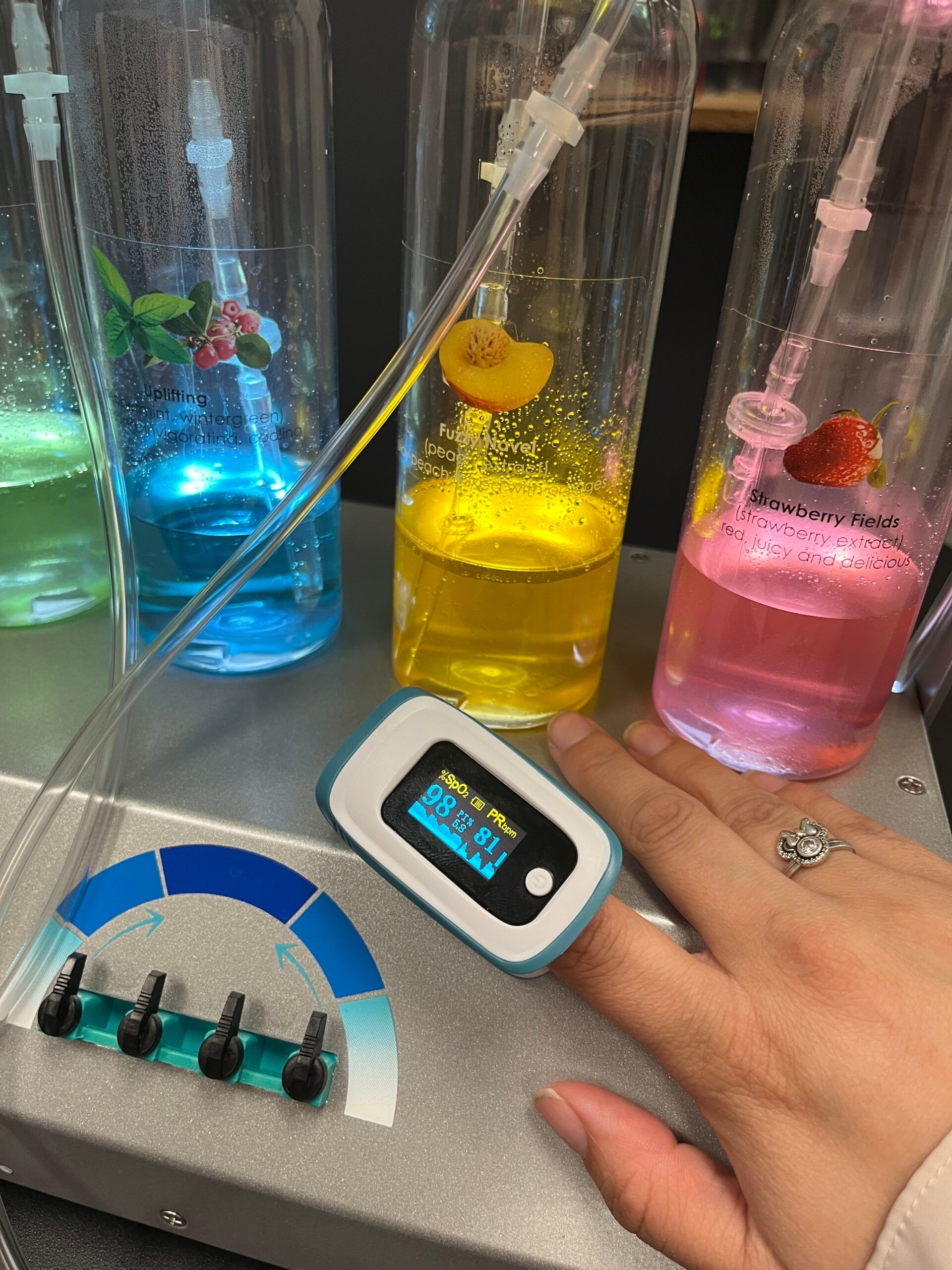 Breathing Room Oxygen Bar by The Salt Cabin - www.theweddingring.ca - listings -