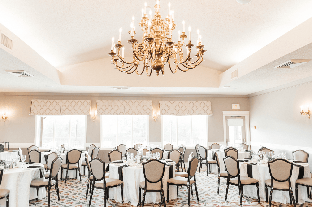 Royal Ashburn Golf Club: A Premier Wedding Venue in Durham Region - www.theweddingring.ca - listings -