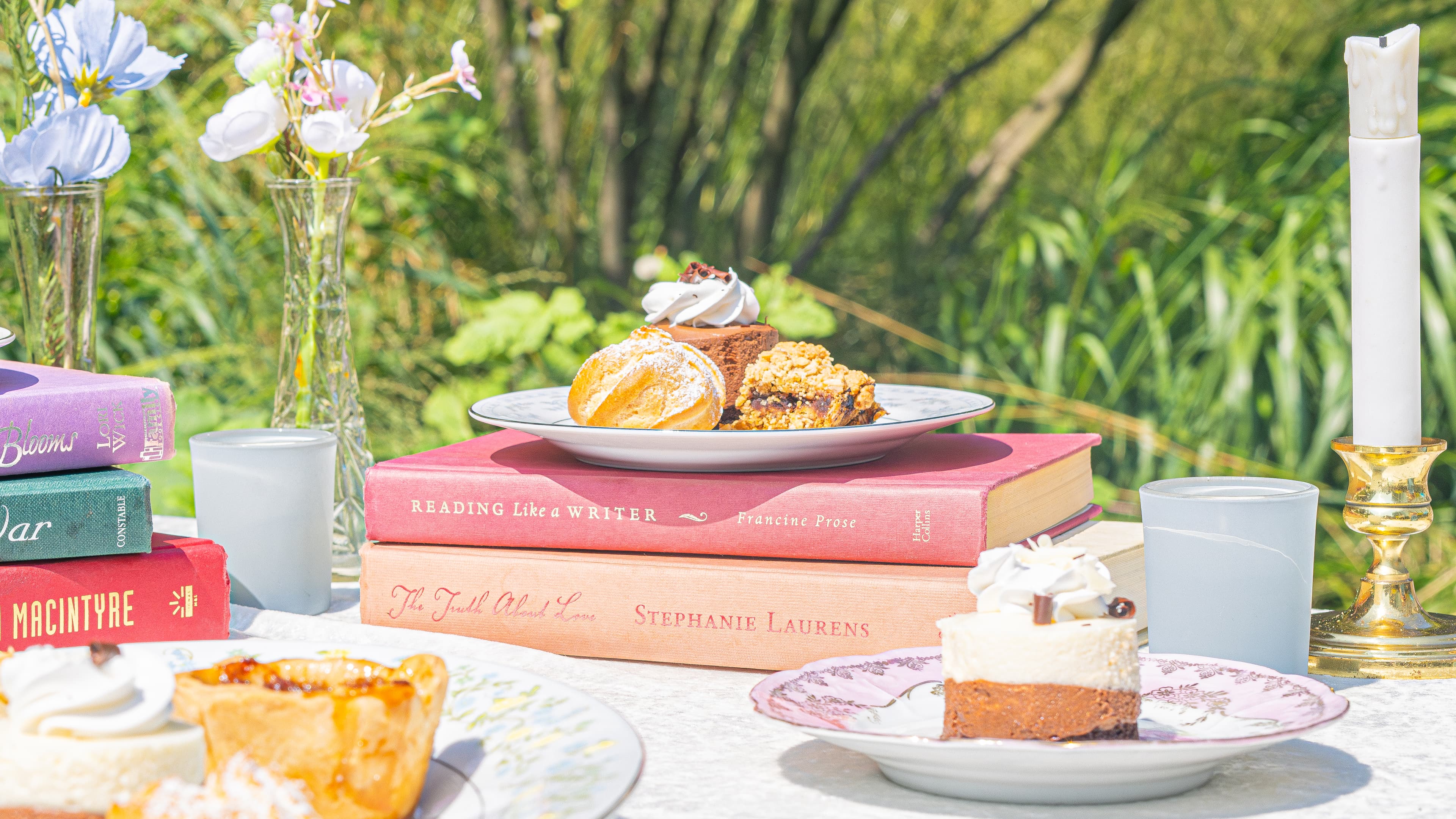 book-themed bridal shower Kitchener