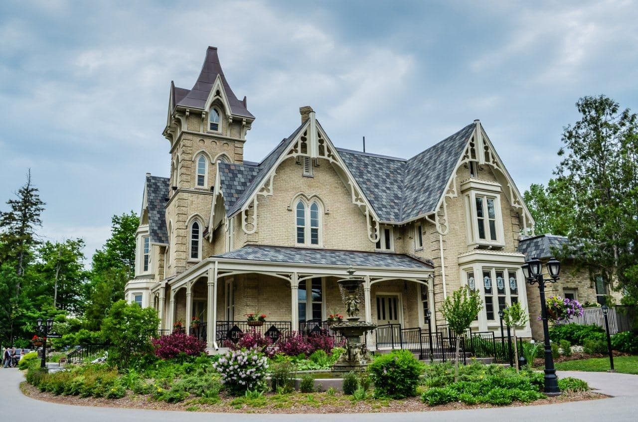 The Elm Hurst Inn and Spa - www.theweddingring.ca - listings -