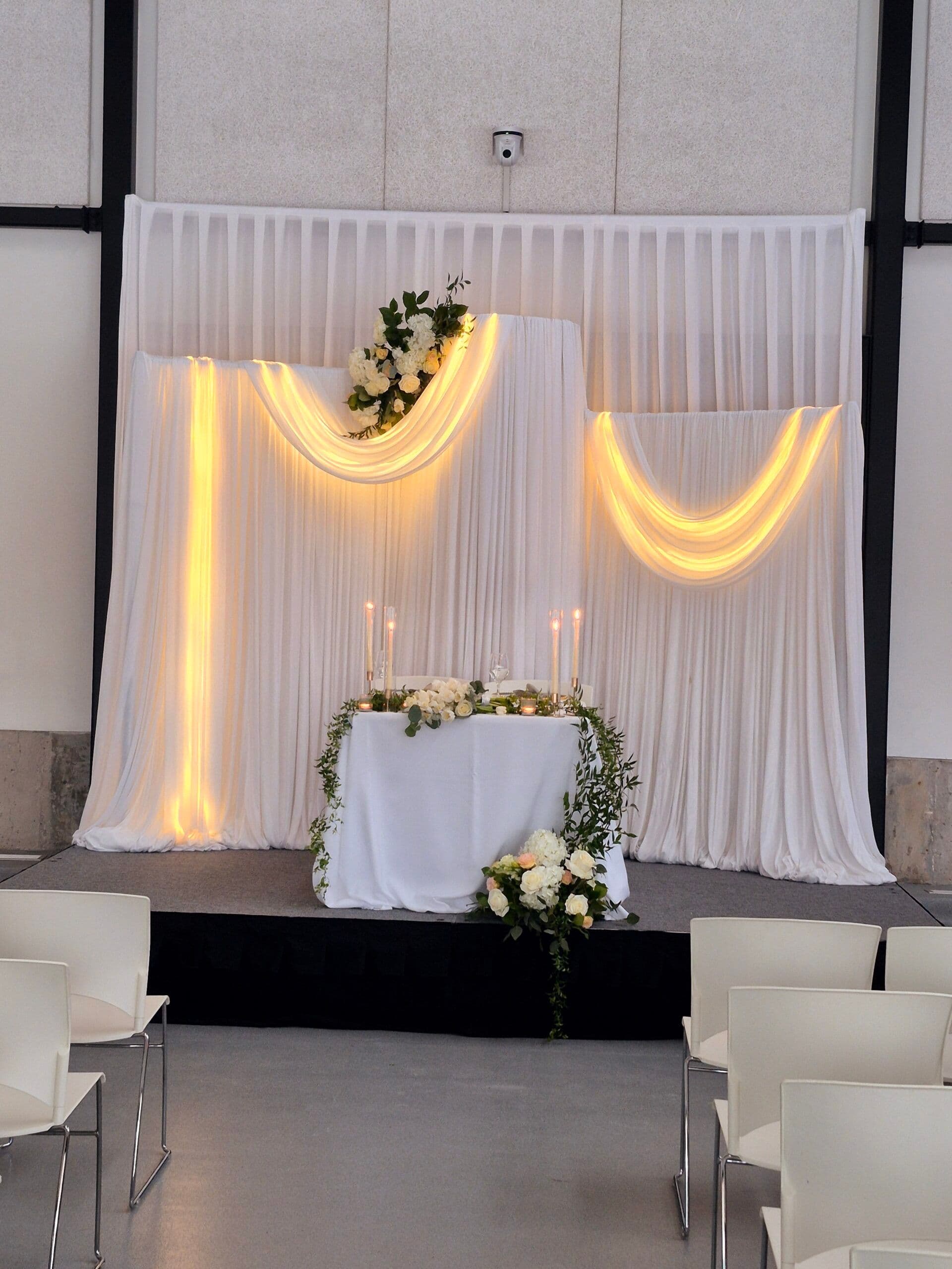 Boutique Linen Rentals  - Decor rentals in Niagara - www.theweddingring.ca - listings -