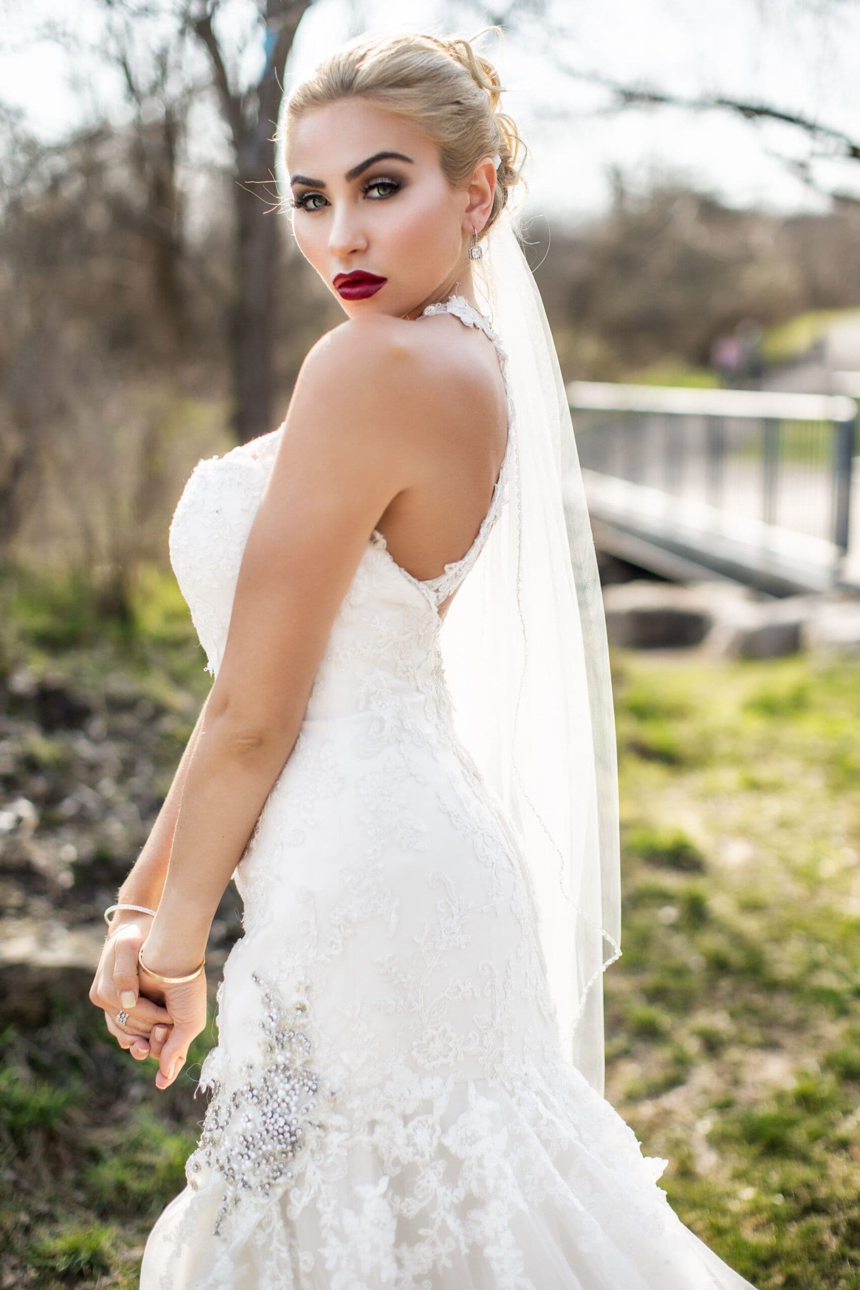 Your 1 stop shop to Wedding Beauty with Lips N Lashes Beauty Bar! - www.theweddingring.ca - listings -