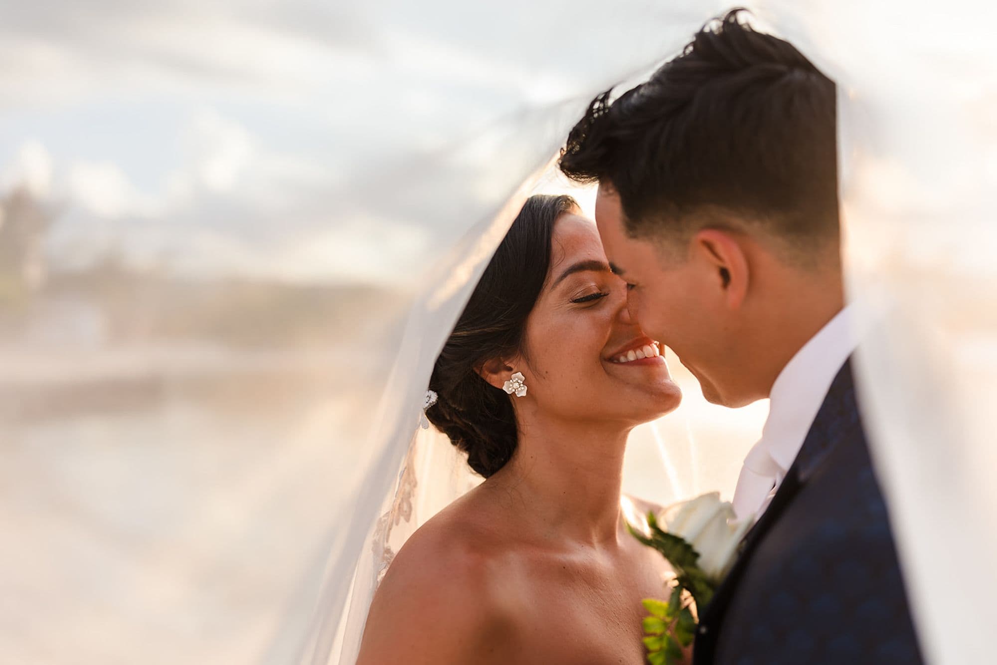TKM Photography - www.theweddingring.ca - listings -