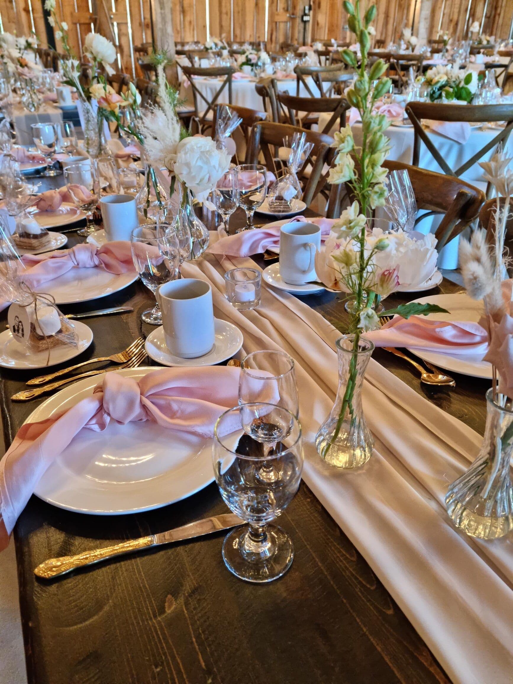 Vivid Hospitality - www.theweddingring.ca - listings -