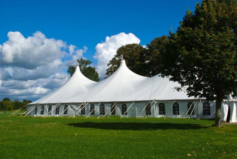 Omega Design Events - Event Furniture &amp; Party Decor Rentals - www.theweddingring.ca - listings -