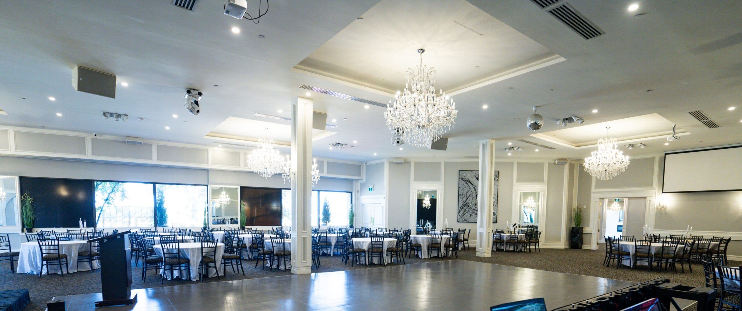 NANDA Banquet Hall - www.theweddingring.ca - listings -