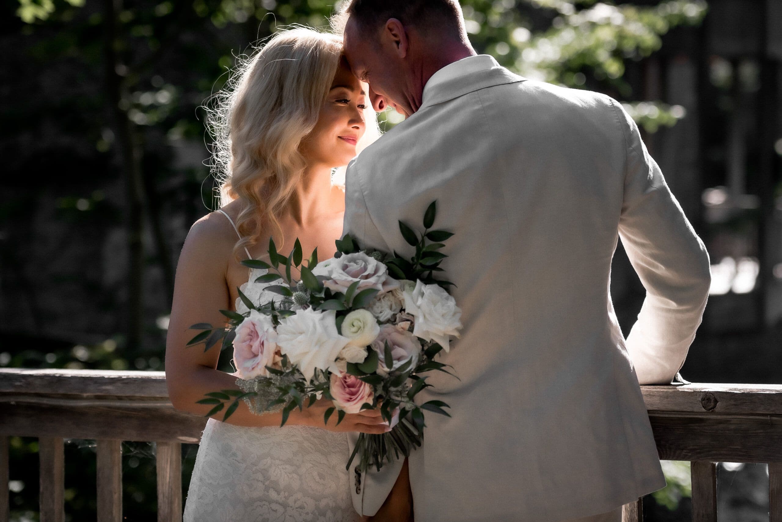 Frances Morency Photography - www.theweddingring.ca - listings -