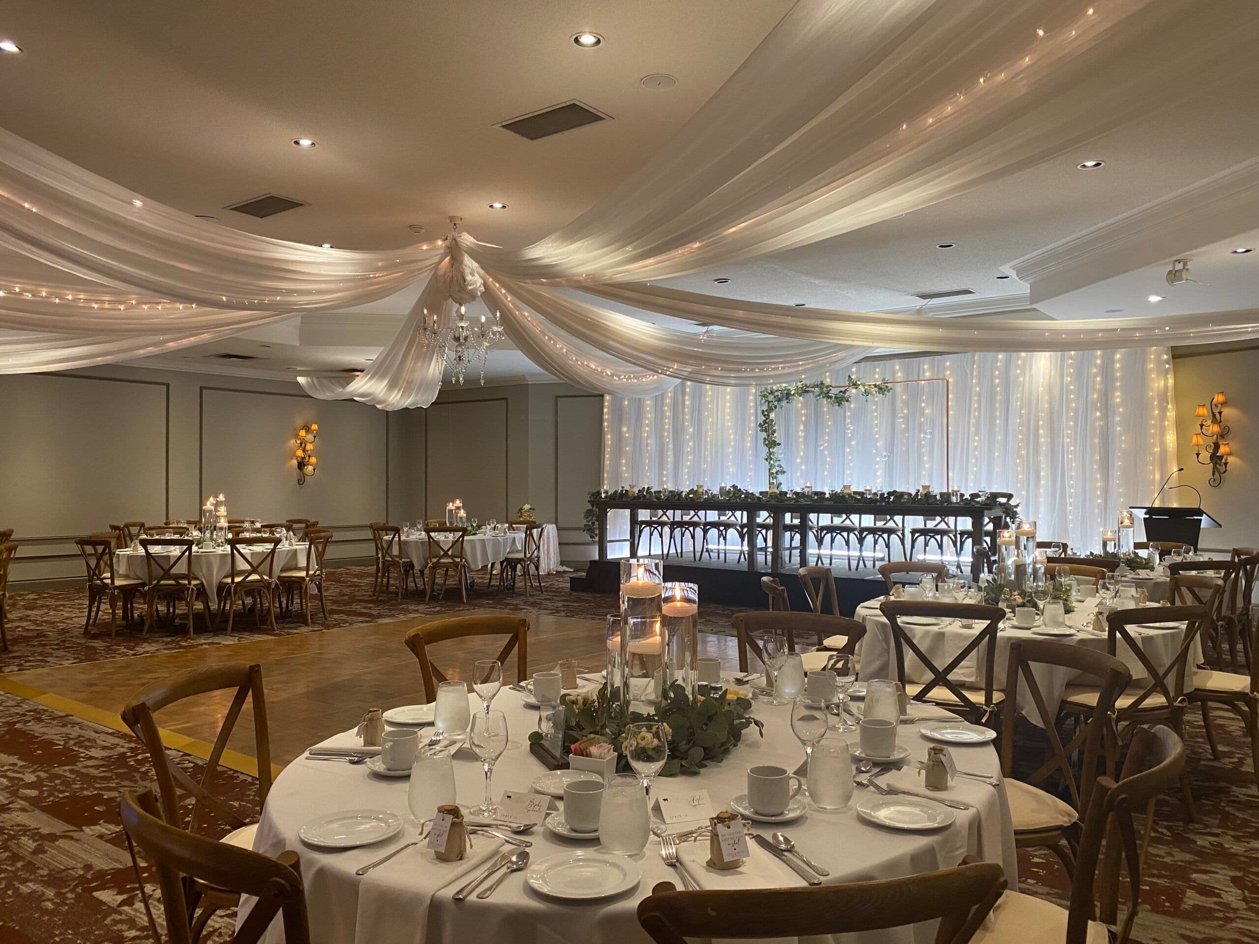 Best Western® Plus Stoneridge Inn &amp; The Rose Chapel - www.theweddingring.ca - listings -