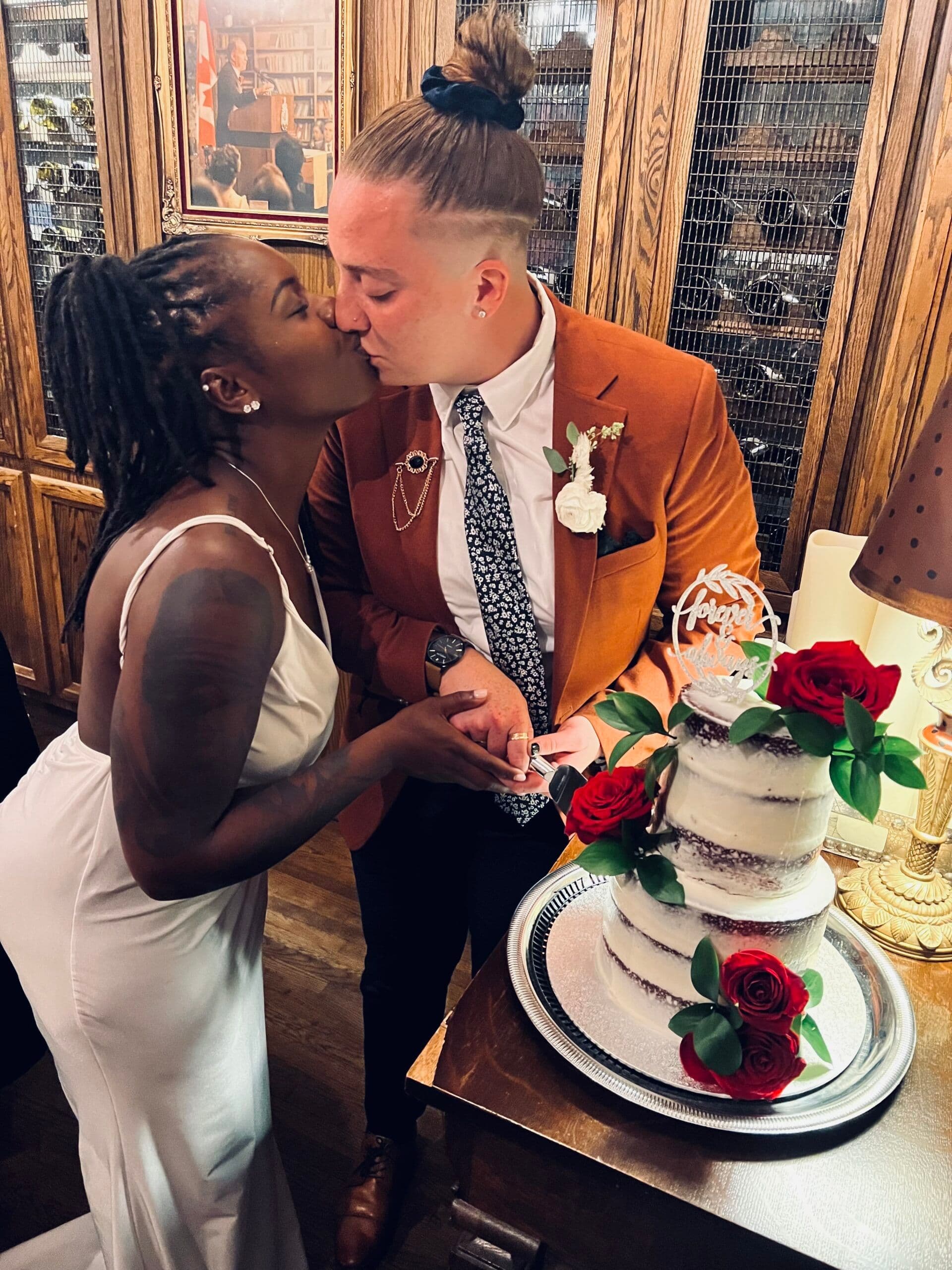 Sandies Cake Boutique - www.theweddingring.ca - listings -