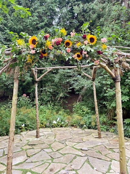 Sarah Ashley Events - www.theweddingring.ca - listings -