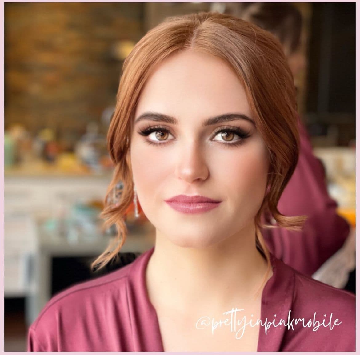 PRETTY IN PINK MOBILE MAKEUP &amp; HAIR - www.theweddingring.ca - listings -
