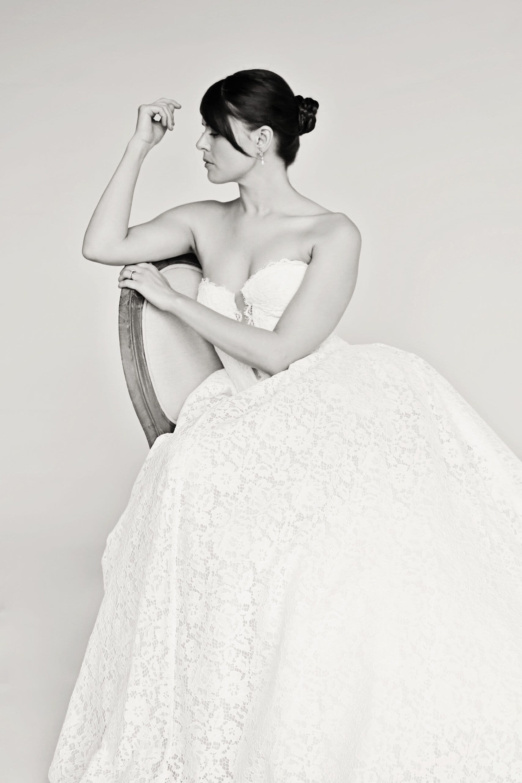 updatedtwr - Mon Bijou Bride - www.theweddingring.ca - twr listings
