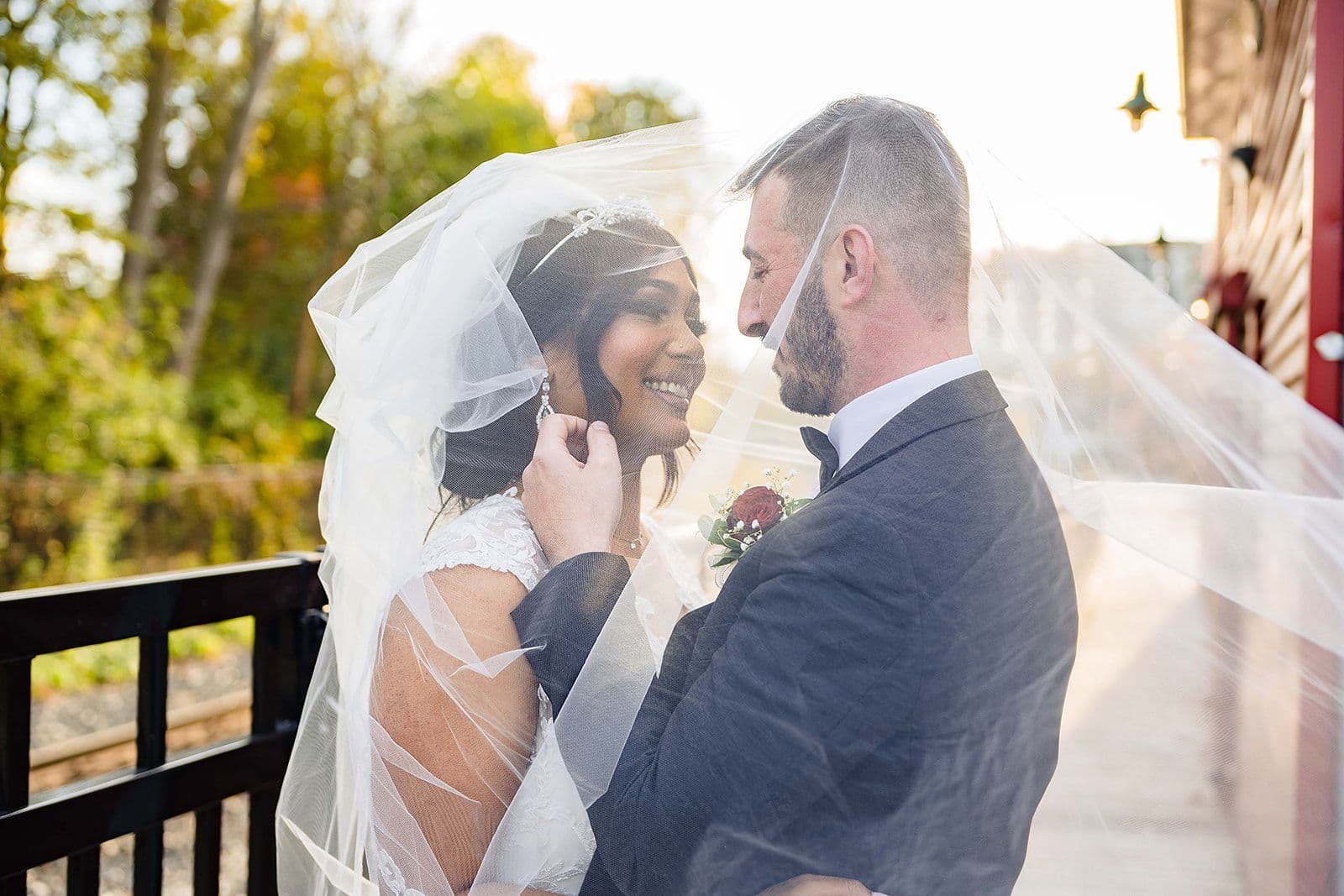 AREZA Wedding Photography - www.theweddingring.ca - listings -