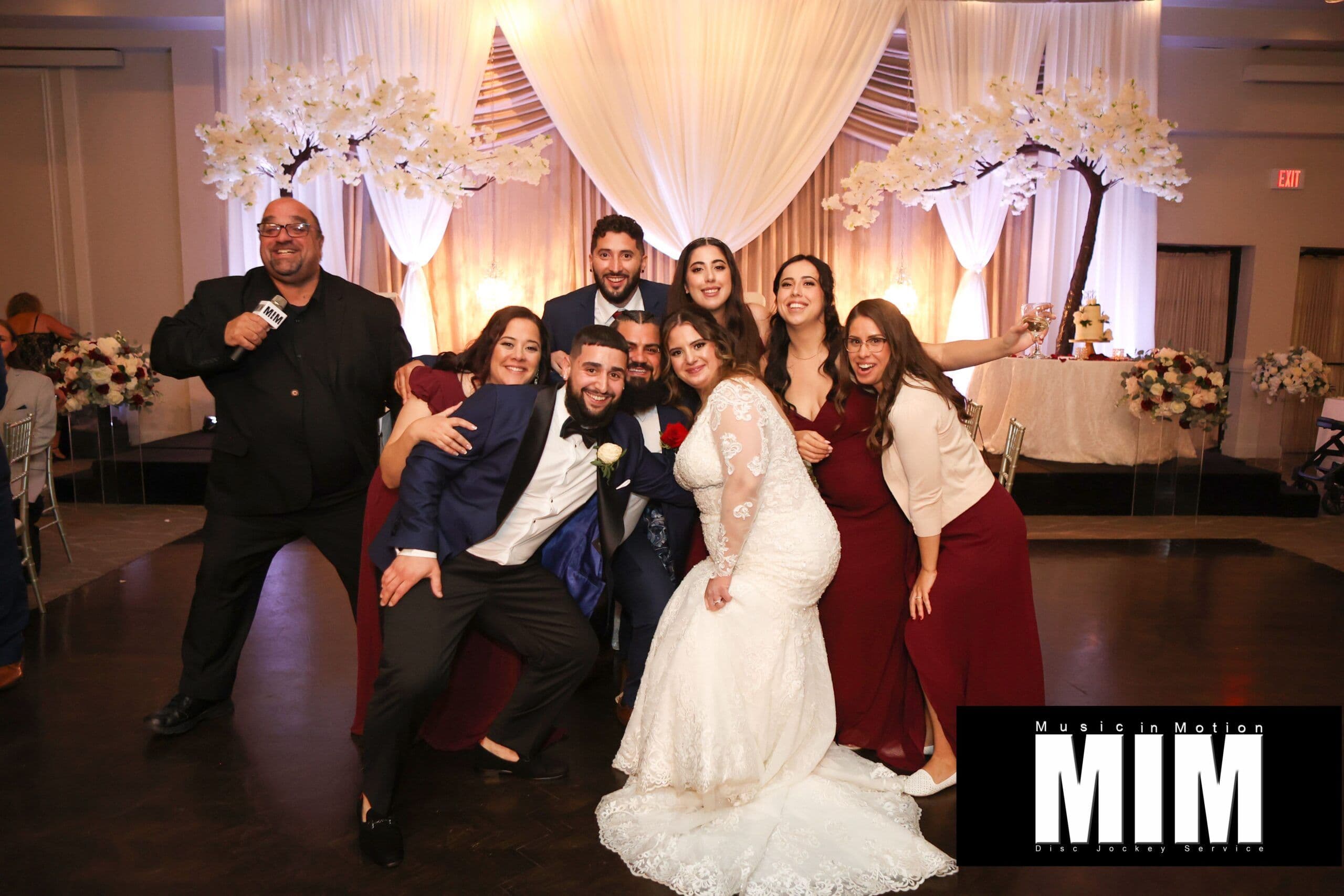Music In Motion DJ Service - www.theweddingring.ca - listings -