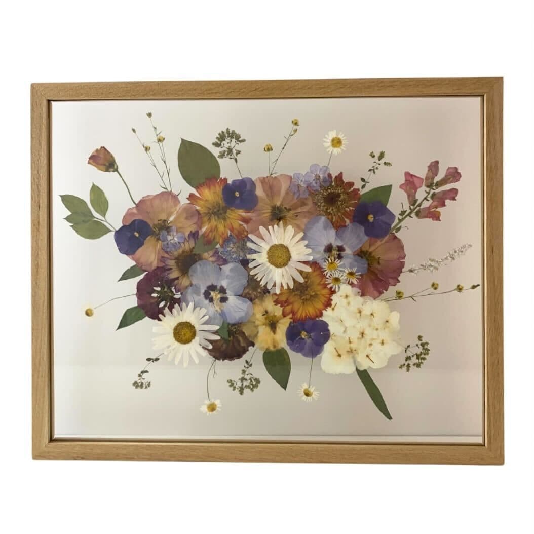 Wedding Bouquet Preservation – Petite Pressed Petals - www.theweddingring.ca - listings -
