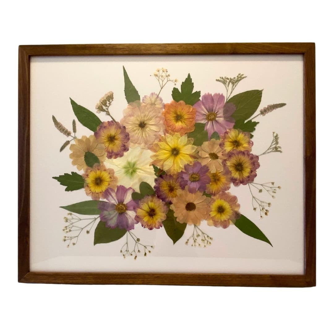 Wedding Bouquet Preservation – Petite Pressed Petals - www.theweddingring.ca - listings -