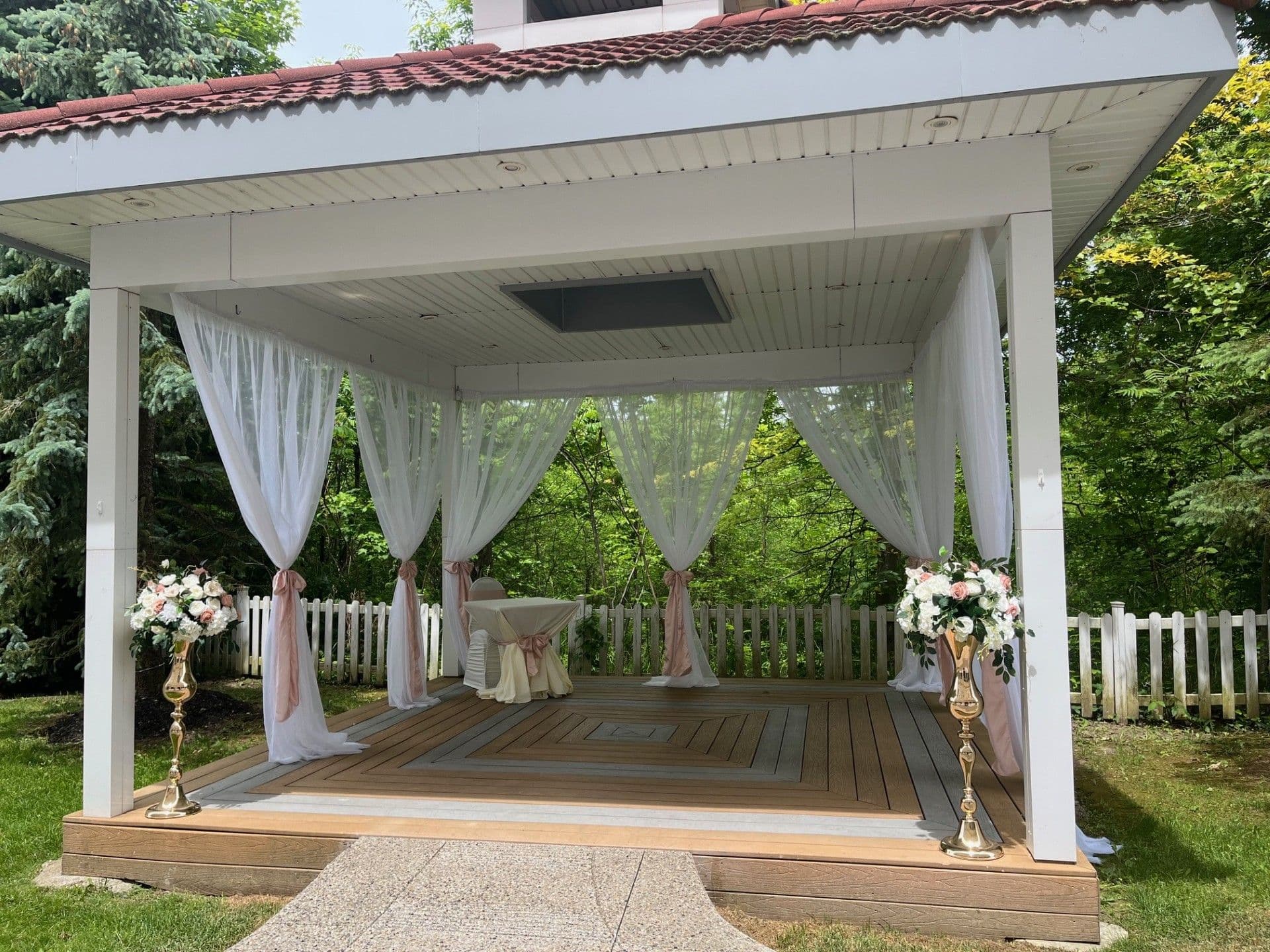 Hilton Garden Inn Niagara-on-the-Lake - www.theweddingring.ca - listings -