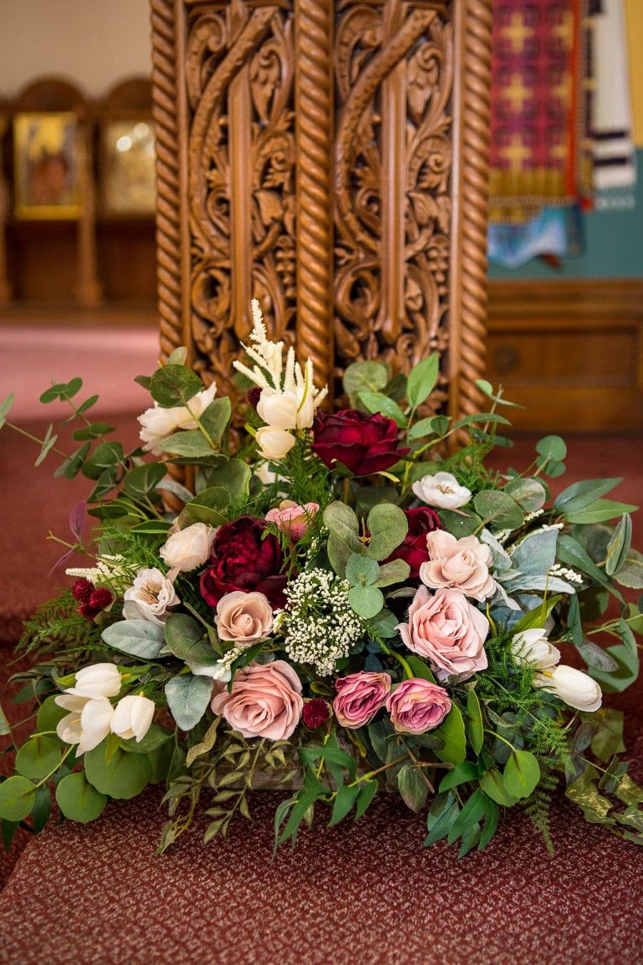 Floral Envy Silk Rentals - www.theweddingring.ca - listings -