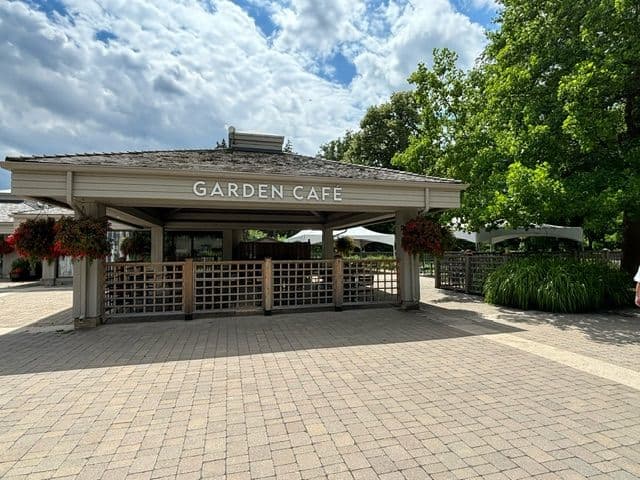 The Garden Cafe - www.theweddingring.ca - listings -