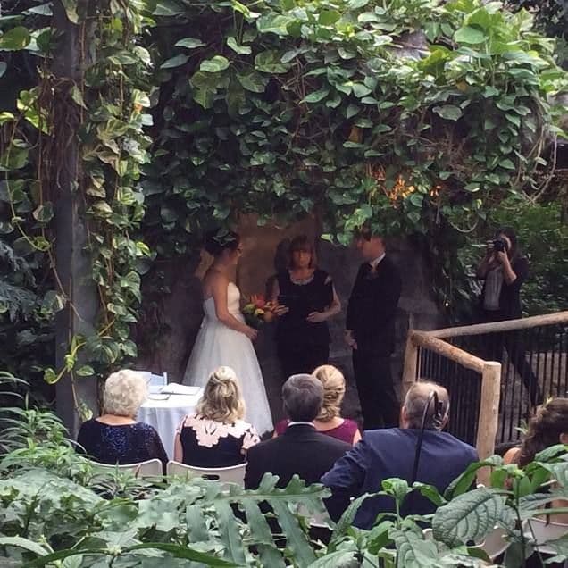 Hello Future Brides &amp; Grooms! Weddings by Nancy - www.theweddingring.ca - listings -