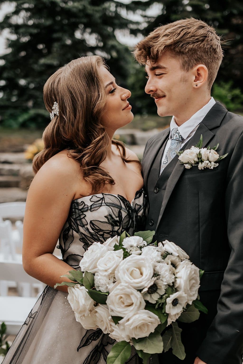 Darcy Sousa Events &amp; Rentals - www.theweddingring.ca - listings -