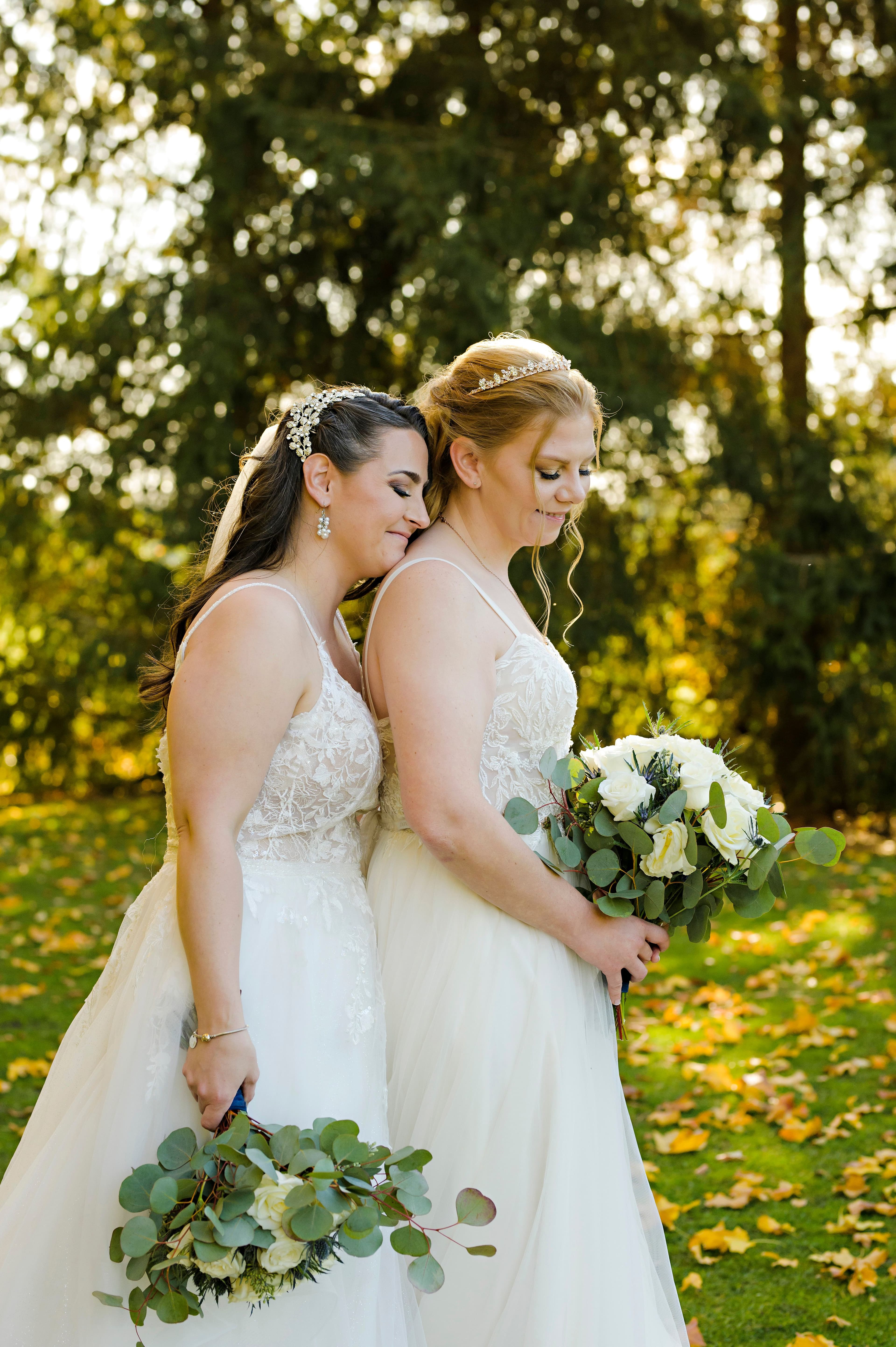 The Wedding Ring, HRM Photography, Caradoc Sands Golf Club, London wedding photographer, Strathroy wedding venue, wedding venue