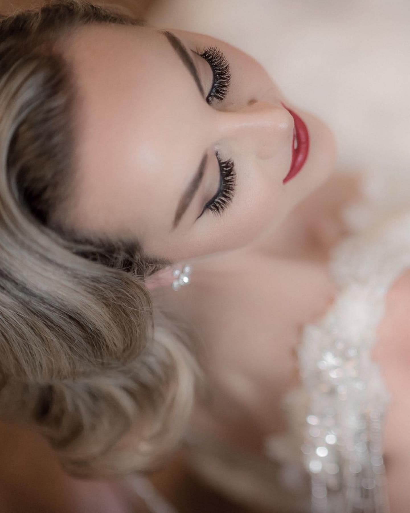 Frances Morency Photography - www.theweddingring.ca - listings -