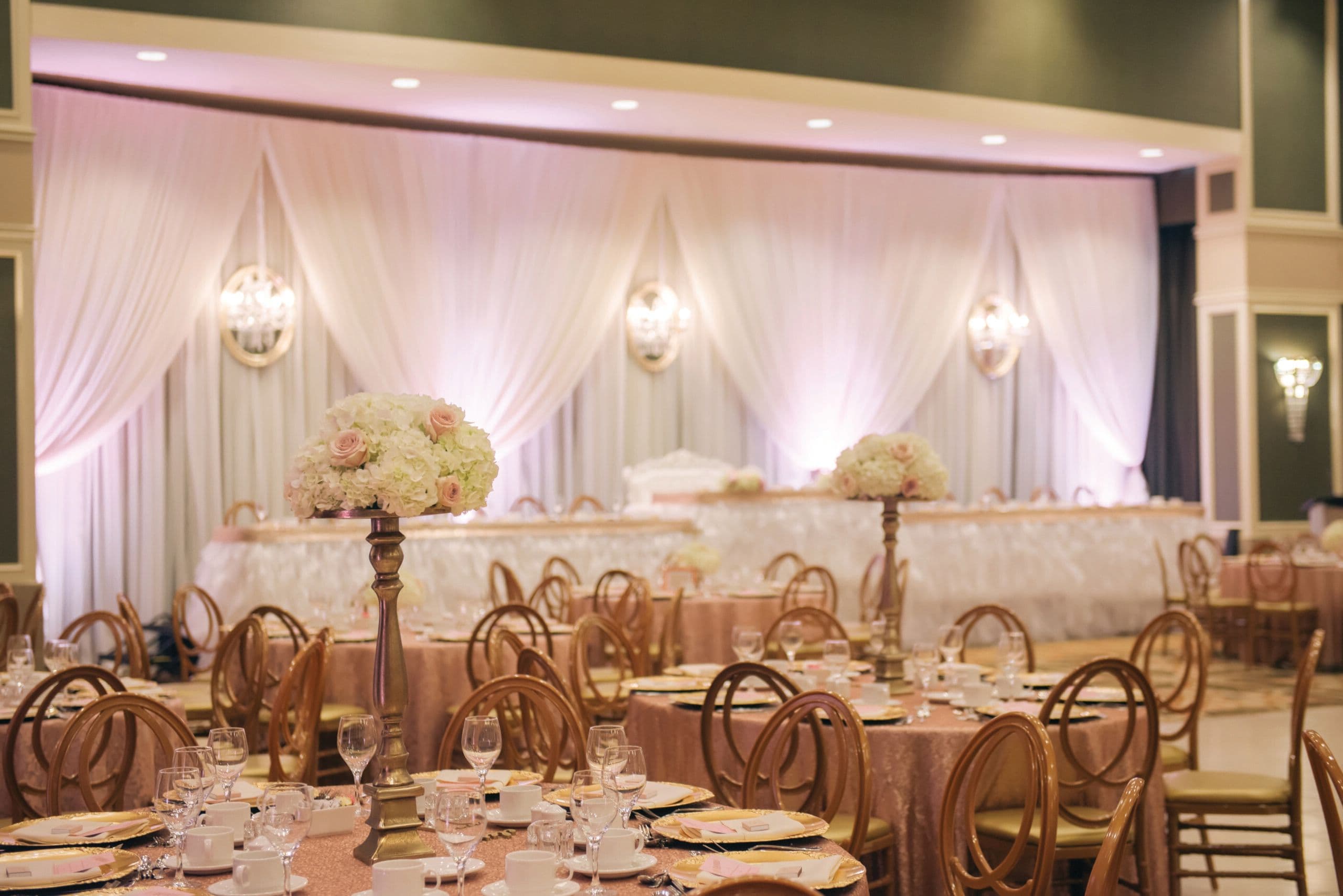 Best Western Plus© Lamplighter Inn - www.theweddingring.ca - listings -