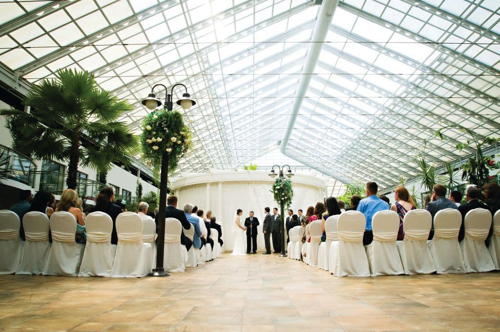 Best Western Plus© Lamplighter Inn - www.theweddingring.ca - listings -