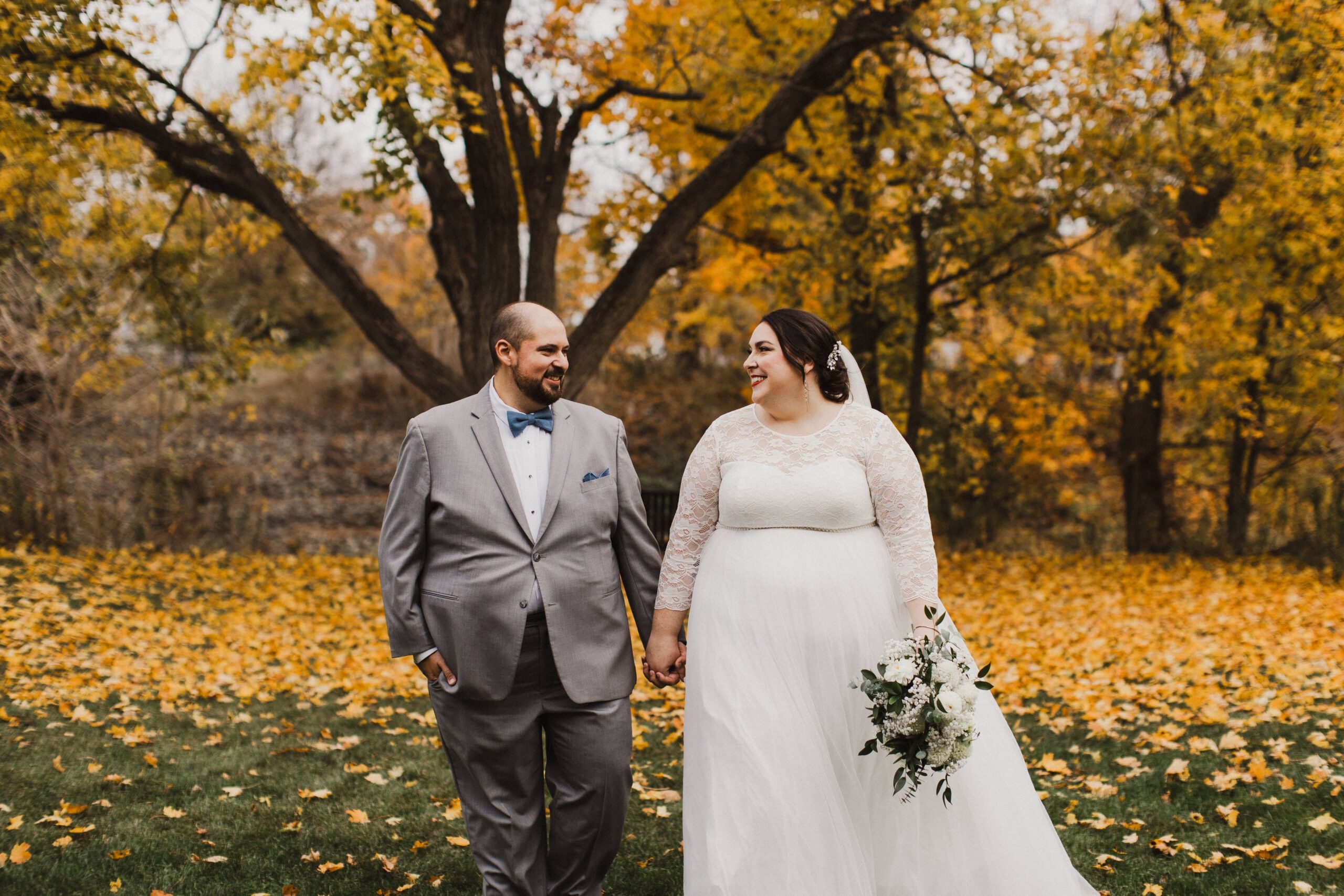 Jo Boucher Photography | Ontario Wedding Photographer - www.theweddingring.ca - listings -
