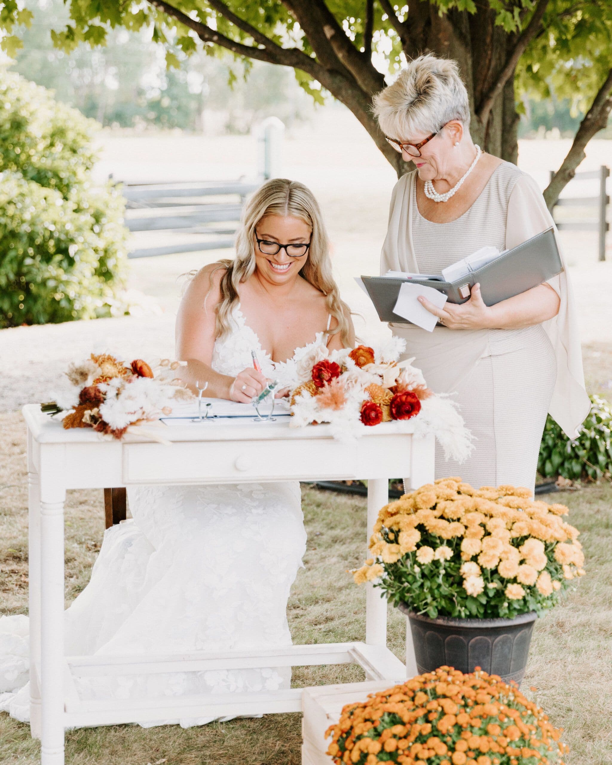 Shirley Kennedy Wedding Officiant - www.theweddingring.ca - listings -