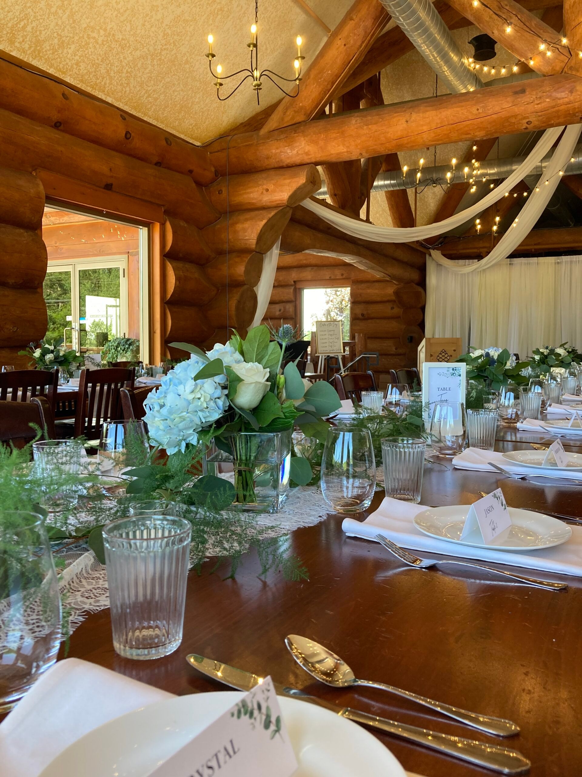 Pine Valley Chalet - www.theweddingring.ca - listings -