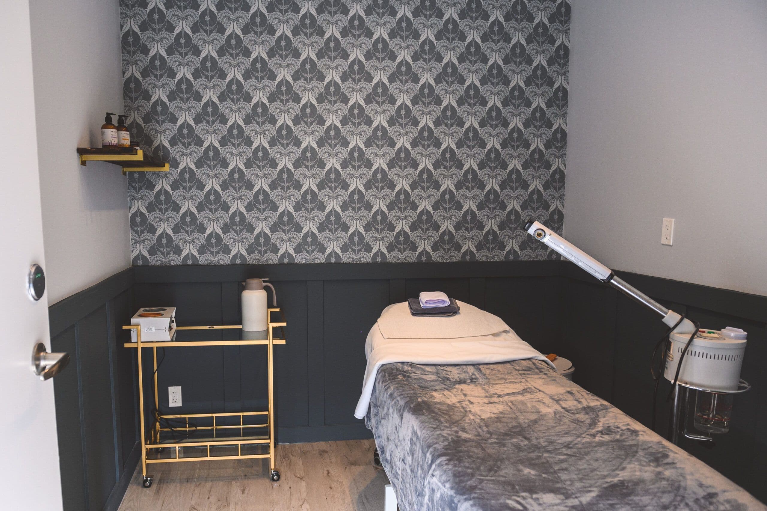 Experience Luxury Bridal Bliss at Cocoon Spa’thecary - www.theweddingring.ca - listings -