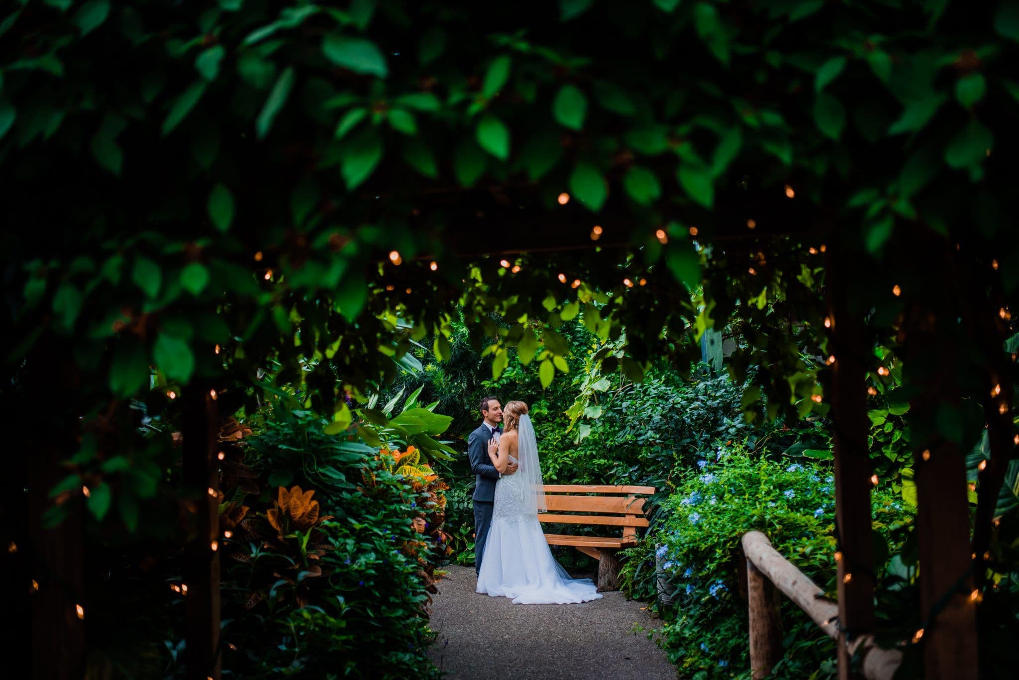 Cambridge Butterfly Conservatory - www.theweddingring.ca - listings -