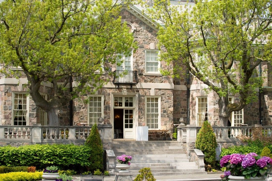 Grayson Hall Manor - www.theweddingring.ca - listings -