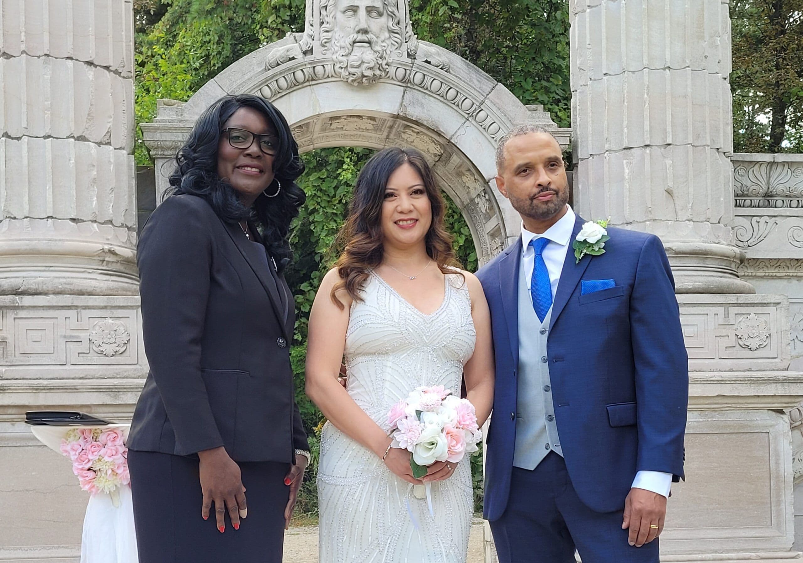 Hazel Shanks Wedding Officiant - www.theweddingring.ca - listings -