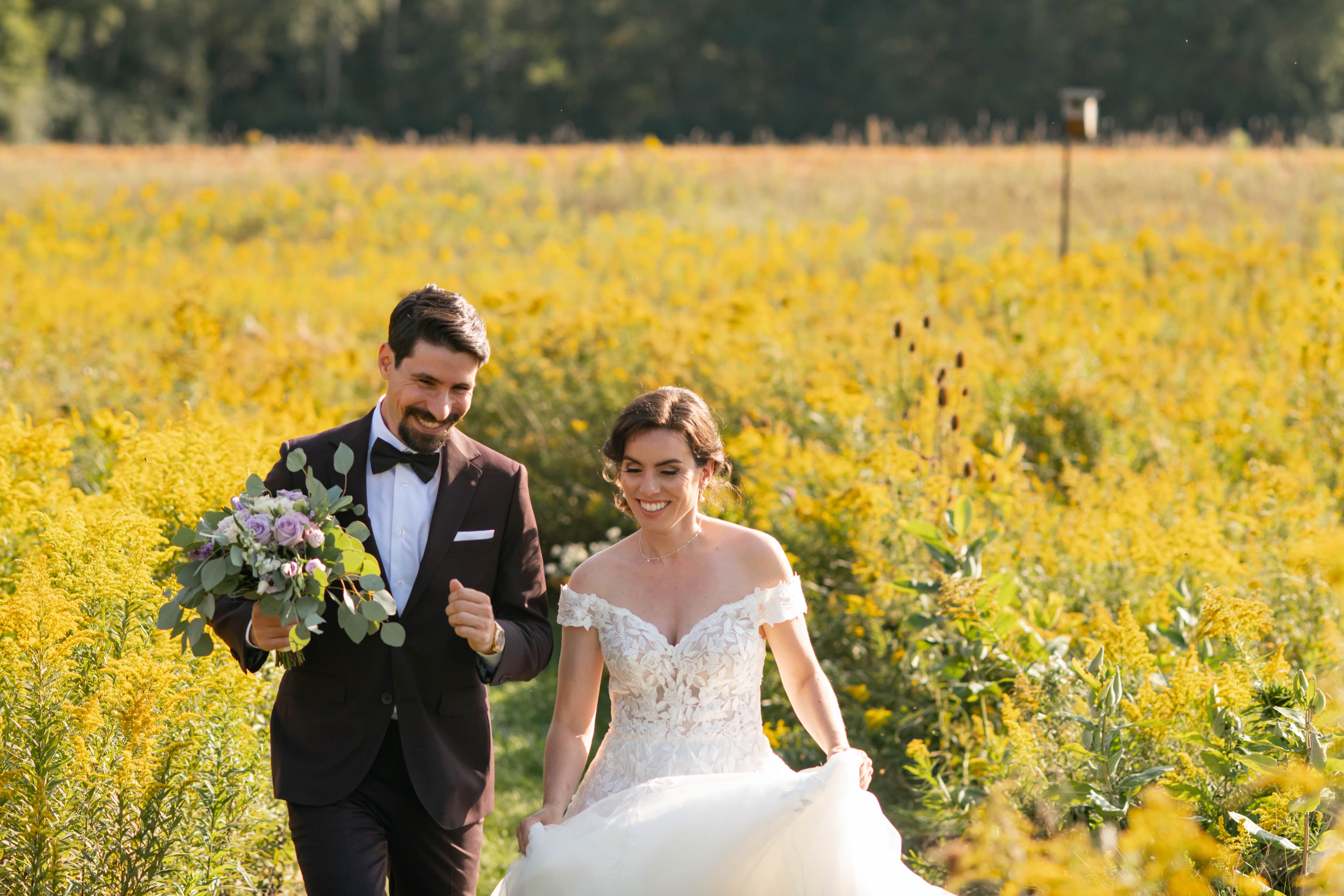 Cambridge Butterfly Conservatory - www.theweddingring.ca - twr listings -