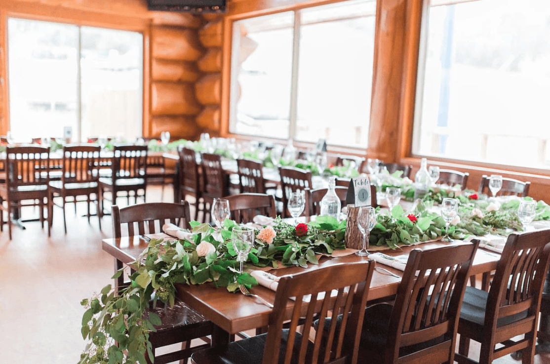 Pine Valley Chalet - www.theweddingring.ca - listings -