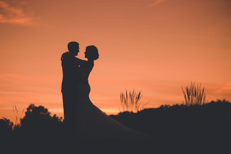 Anne Edgar Photography - www.theweddingring.ca - listings -