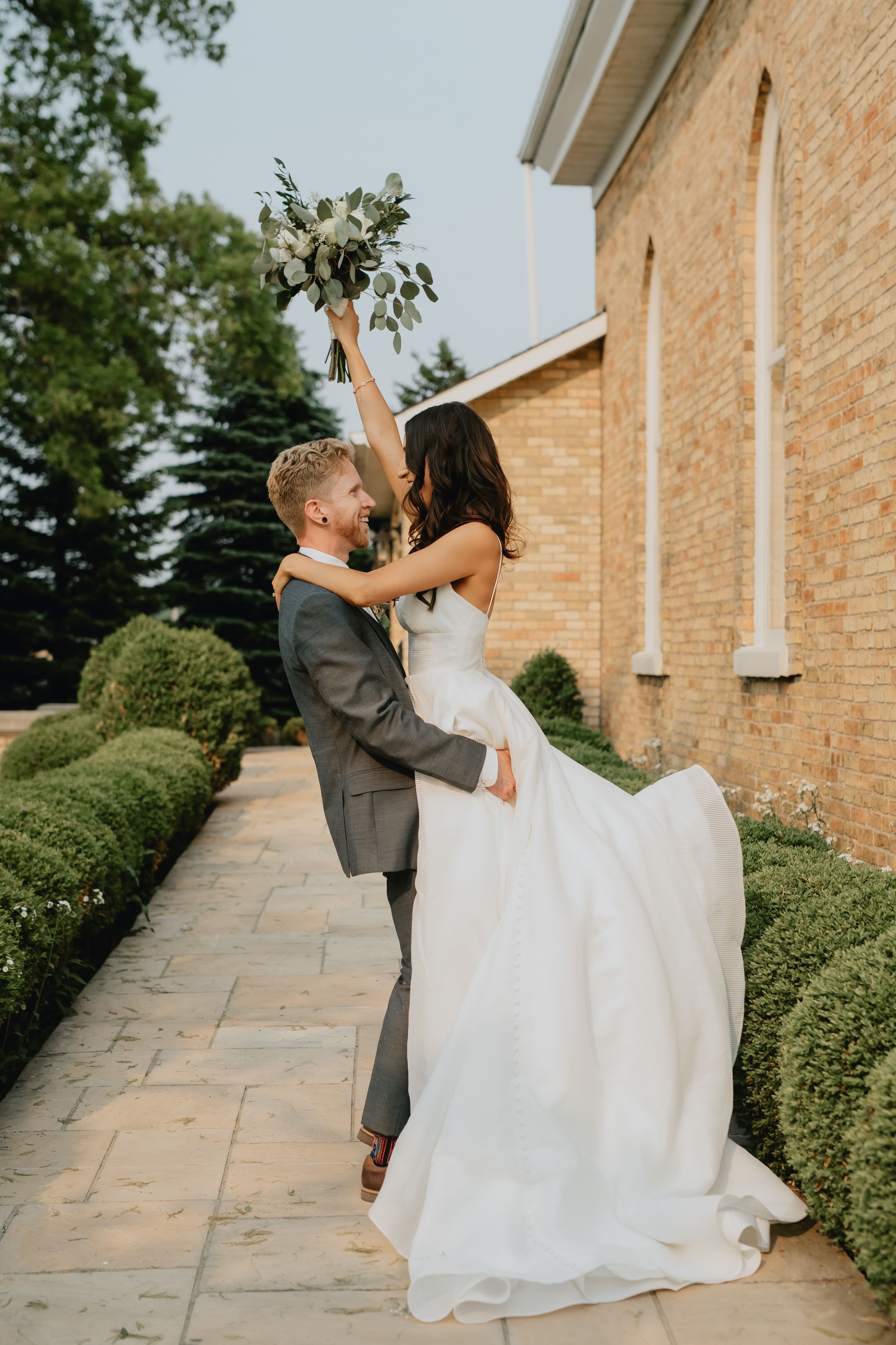 The Wedding Ring - theweddingring.ca