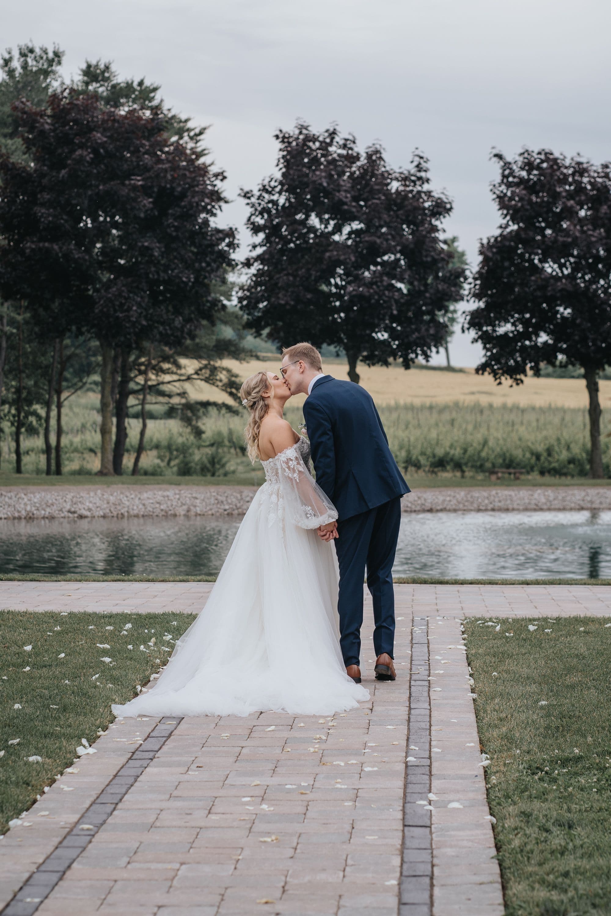 The Wedding Ring - theweddingring.ca