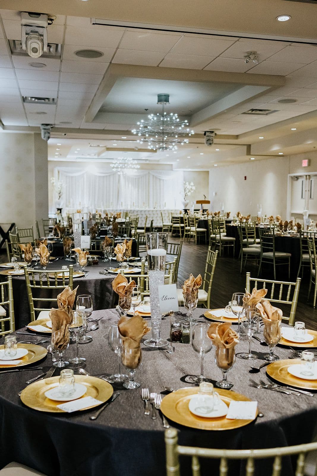 C Hotel by Carmen's, Hamilton wedding venue, Fedora Media, Cambridge wedding photographer, the wedding ring, reception room with table's and table settings