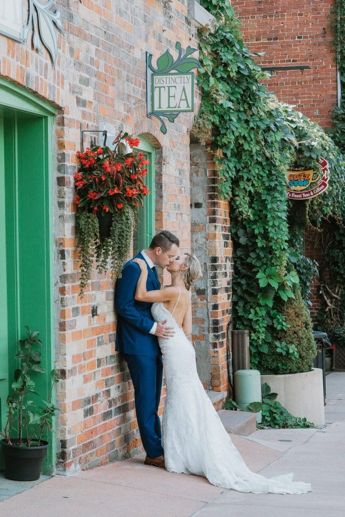 Venue: Stratford Country Club | Photo: Mikaela Shannon Photography
