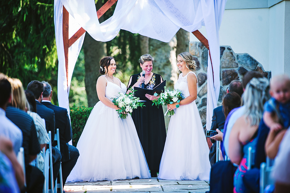 Imagining your dream wedding something new officiant