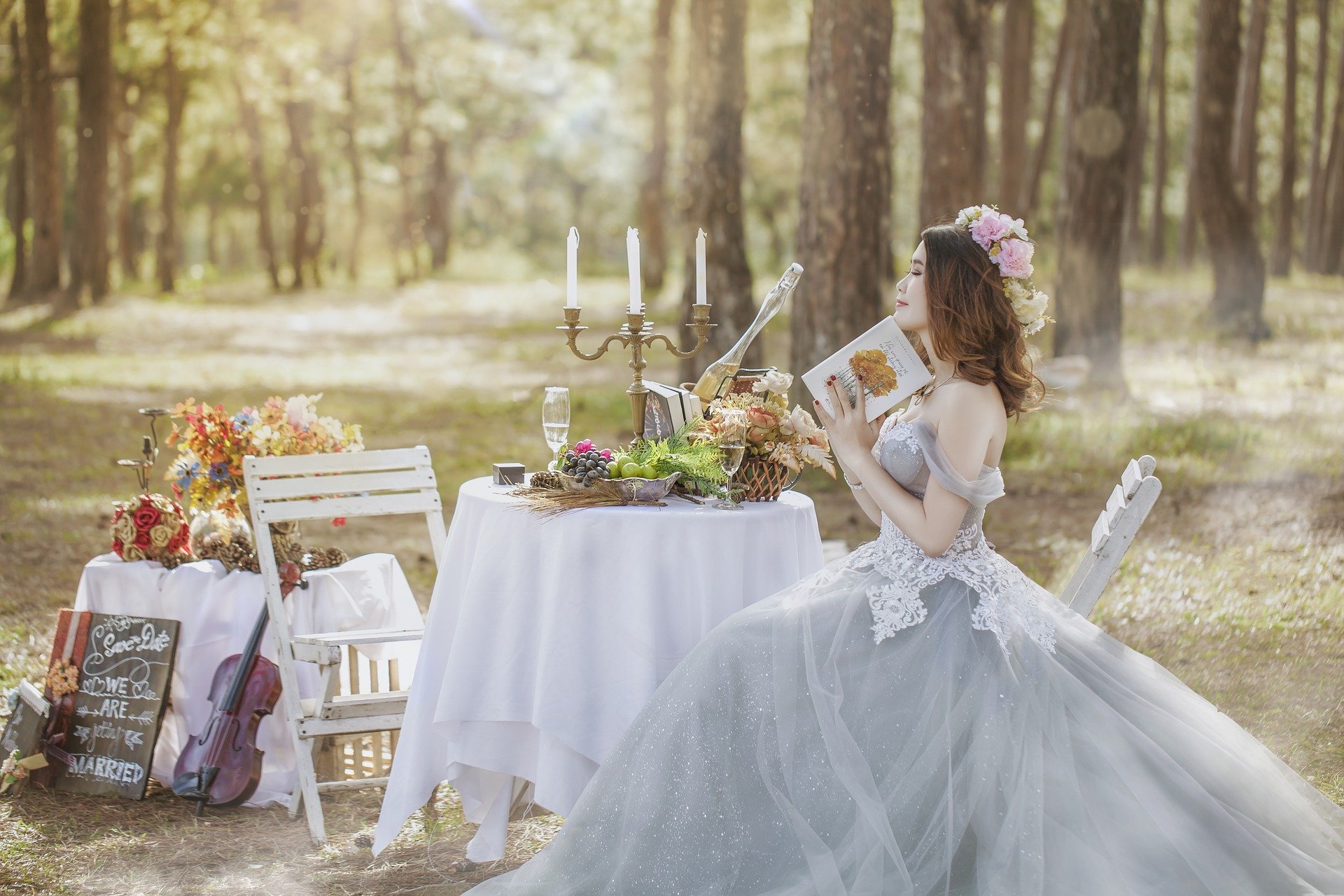 Add Colour to your summer wedding dress photo by pixabay
