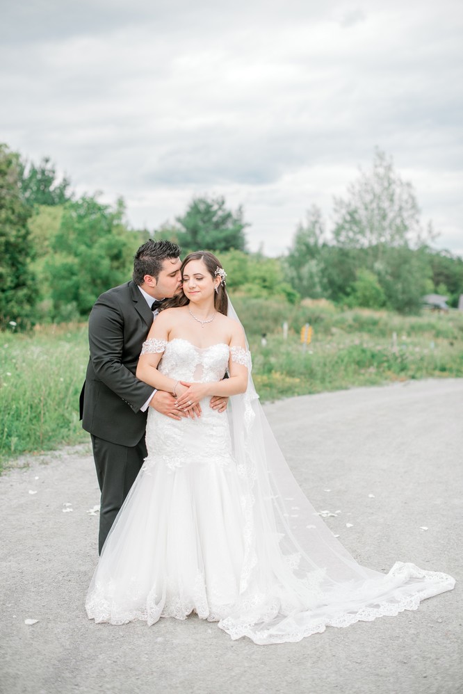 5 Tips for a Custom Fairytale Wedding Dress {Expert Tip}