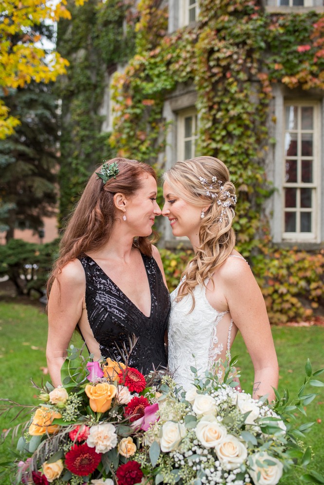 Warm, Dark and Romantic | Amanda & Alexandra Bell {Real Wedding Story}