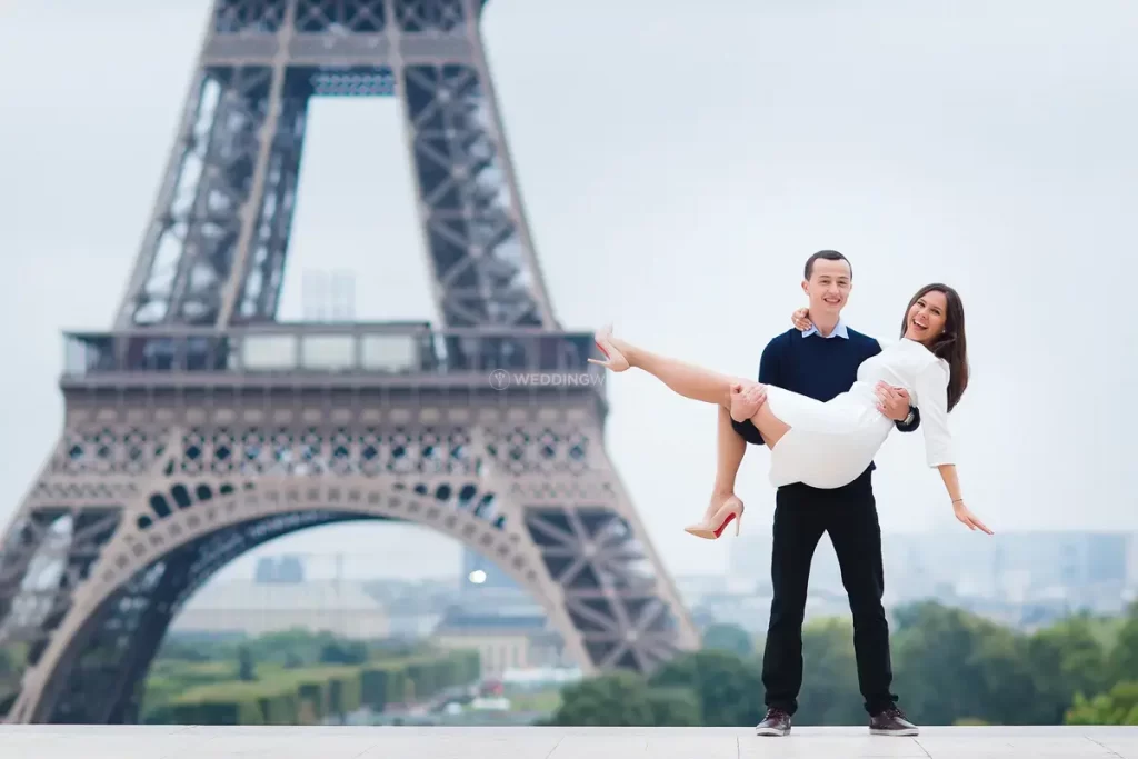 The Wedding Ring, Northstar Travel, Destination Weddings, Paris France, Bride and Groom in front of Eiffel Tower