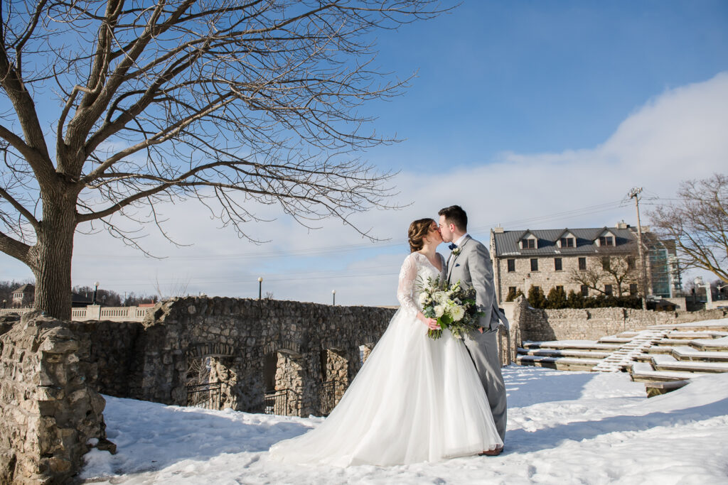 Winter Love | Kathleen & Derrick {Real Wedding story}