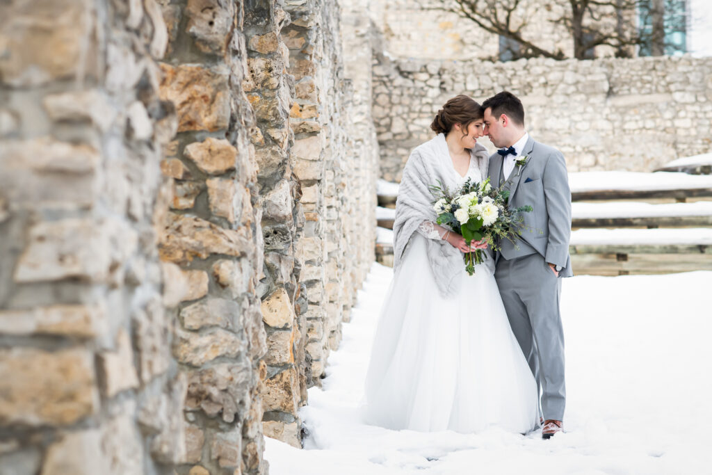 Winter Love | Kathleen & Derrick {Real Wedding story}